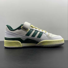 Cargar imagen en el visor de la galería, Adidas Forum 84 Low AEC White Green Oxide White HR0558