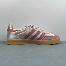 Cargar imagen en el visor de la galería, Adidas Gazelle Indoor Wonder Quartz Wonder Mauve Gold Metallic JI2709