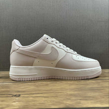Cargar imagen en el visor de la galería, Air Force 1 07 Low Light Pink White BS8861-505