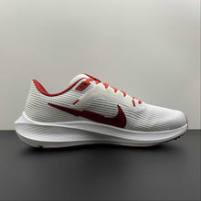 Cargar imagen en el visor de la galería, Air Zoom Pegasus 40 Bowerman Track Club FJ2844-100