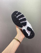 Cargar imagen en el visor de la galería, Adidas Astir White Silver Metallic GY5565