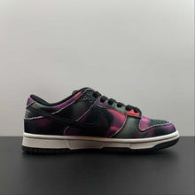 Cargar imagen en el visor de la galería, SB Dunk Low Graffiti Pink Purple Black DM0108-002