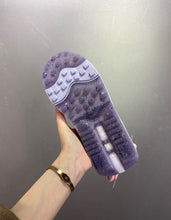 Cargar imagen en el visor de la galería, Air Max Furyosa Summit White Honeydew DH0531-100