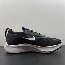 Cargar imagen en el visor de la galería, Zoom Fly 4 Black White-Anthracite CT2392-001