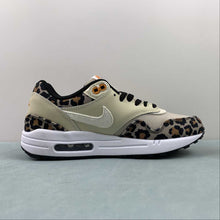 Cargar imagen en el visor de la galería, Air Max 1 Premium Leopard Desert Ore Orange Peel Black BV1977-200