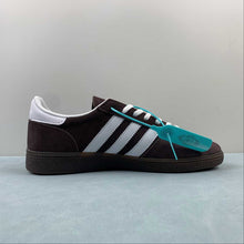 Cargar imagen en el visor de la galería, Adidas Handball Spezial Shadow Brown Gum Cloud White IF8914