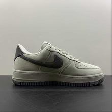 Cargar imagen en el visor de la galería, Air Force 1 07 Low Dark Grey White Sail DG2296-003