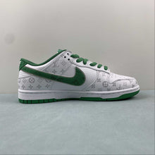 Cargar imagen en el visor de la galería, SB Dunk Low LV Green White LV0526-597