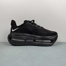 Cargar imagen en el visor de la galería, Nike Vomero Premium All Black White FN8453-004