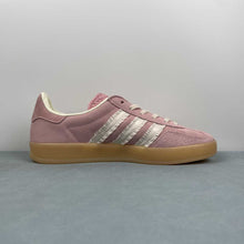 Cargar imagen en el visor de la galería, Adidas Gazelle Indoor Wonder Mauve Crew White Gum 3 JS1413