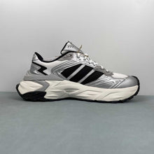 Cargar imagen en el visor de la galería, Adidas XLG STORM EDGE Silver Metallic Black JS0059