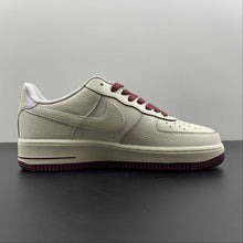 Cargar imagen en el visor de la galería, Air Force 1 07 Low Pearlescent Beige Dark Red DD9915-666