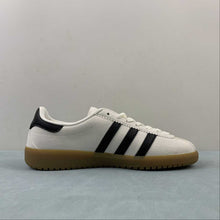 Cargar imagen en el visor de la galería, Adidas Bermuda Cloud White Core Black Gum GY7391