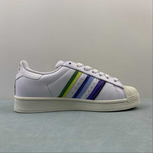 Cargar imagen en el visor de la galería, Adidas Superstar Pride Love Unites GW2415