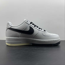 Cargar imagen en el visor de la galería, Air Force 1 07 Low Brooklyn New York White Gray White HD6936-809