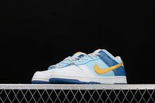 Cargar imagen en el visor de la galería, SB Dunk Low Splash Yellow Ochre Powder Blue Dark Maroon 309601-471
