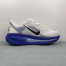 Cargar imagen en el visor de la galería, Nike Zoom Vomero 18 White Black Blue Tint HM6803-104