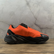 Cargar imagen en el visor de la galería, Adidas Yeezy Boost 700 MNVN Orange FV3258