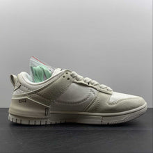 Cargar imagen en el visor de la galería, SB Dunk Low Disrupt 2 Pale Ivory White Black DH4402-101