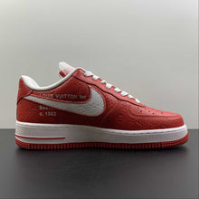 Cargar imagen en el visor de la galería, Louis Vuitton x Air Force 1 Red Embossing LS0232
