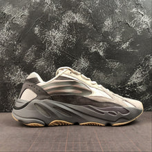 Cargar imagen en el visor de la galería, Adidas Yeezy Boost 700 V2 Grey Brown FU7914