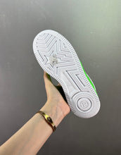 Cargar imagen en el visor de la galería, BAPE STA White Light Green
