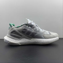 Cargar imagen en el visor de la galería, Adidas Day Jogger Boost Grey Green Cloud White FX6173
