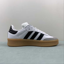 Cargar imagen en el visor de la galería, Adidas Samba XLG Cloud White Core Black Brown IE1377