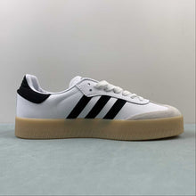 Cargar imagen en el visor de la galería, Adidas Samba Vegan Cloud White Core Black Gum4 IG5744