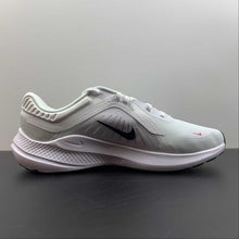 Cargar imagen en el visor de la galería, Nike Quest 5 White Valerian Blue DD0204-101