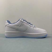 Cargar imagen en el visor de la galería, Kith x Air Force 1 07 Low White Blue KT1659-003