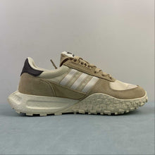 Cargar imagen en el visor de la galería, Adidas Retropy E5 W.R.P Magic Beige Off White HQ1863