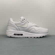 Cargar imagen en el visor de la galería, Supreme x Air Max 1 87 SP Triple White HF8813-100