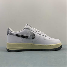 Cargar imagen en el visor de la galería, Air Force 1 Low Classics 50 Years Of Hip-Hop White Smoke Grey Beach DV7183-100
