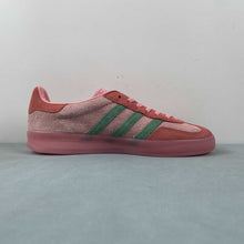 Cargar imagen en el visor de la galería, Adidas Gazelle Indoor Semi Pink Spark Preloved Scarlet IG6782