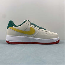 Cargar imagen en el visor de la galería, Air Force 1 07 Low Green Gold White Red HX123-002