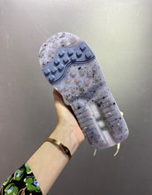 Cargar imagen en el visor de la galería, Air Max Furyosa Ashen Slate Summit White Venice CZ4149-400