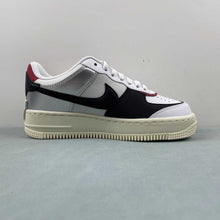 Cargar imagen en el visor de la galería, Air Force 1 Shadow White Silver Red FN6335-100