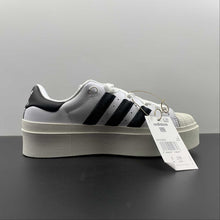 Cargar imagen en el visor de la galería, Adidas Superstar Bonega W Cloud White Core Black Gold Metallic GY5250