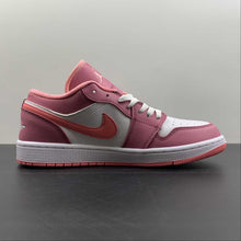 Cargar imagen en el visor de la galería, Air Jordan 1 Low Desert Berry Coral Chalk White 553560-616