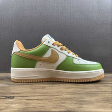 Cargar imagen en el visor de la galería, Air Force 1 07 Low Avocado Green White Brown CT7875-997