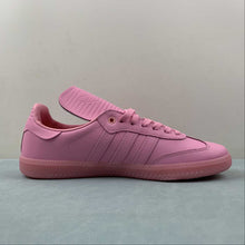 Cargar imagen en el visor de la galería, Adidas Samba Pharrell Humanrace Pink IE7295