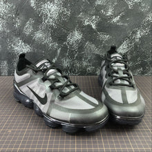Cargar imagen en el visor de la galería, Air VaporMax 2019 VM3 Triple Black Metallic AR6631-004