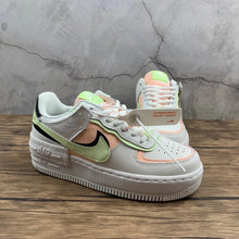 Cargar imagen en el visor de la galería, Air Force 1 Shadow White Crimson Tint Black Barely CI0919-107