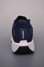 Cargar imagen en el visor de la galería, Nike ZoomX Pegasus PLUS Knit White Blue Red Hook FQ7262-080