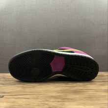 Cargar imagen en el visor de la galería, SB Dunk Low Pro ACG Terra Red Plum Black Taxi Citron BQ6817-501