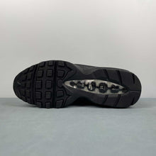 Cargar imagen en el visor de la galería, Supreme x Air Max 95 Lux Black CI0999-001