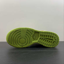 Cargar imagen en el visor de la galería, SB Dunk Low Barley Yellow White Bright Green Sail DV9108-711