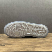 Cargar imagen en el visor de la galería, Air Jordan 1 High Zoom Comfort White Haze Blue CT5442-040