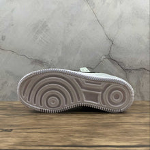 Cargar imagen en el visor de la galería, Air Force 1 Shadow Pixel Barely Green White Platinum Violet CV8480-300